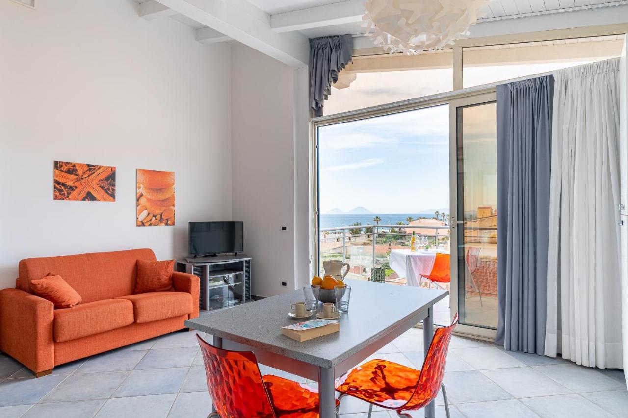 Terraces D'Orlando - Family Apartments With Sea View And Pool Capo dʼOrlando Zewnętrze zdjęcie