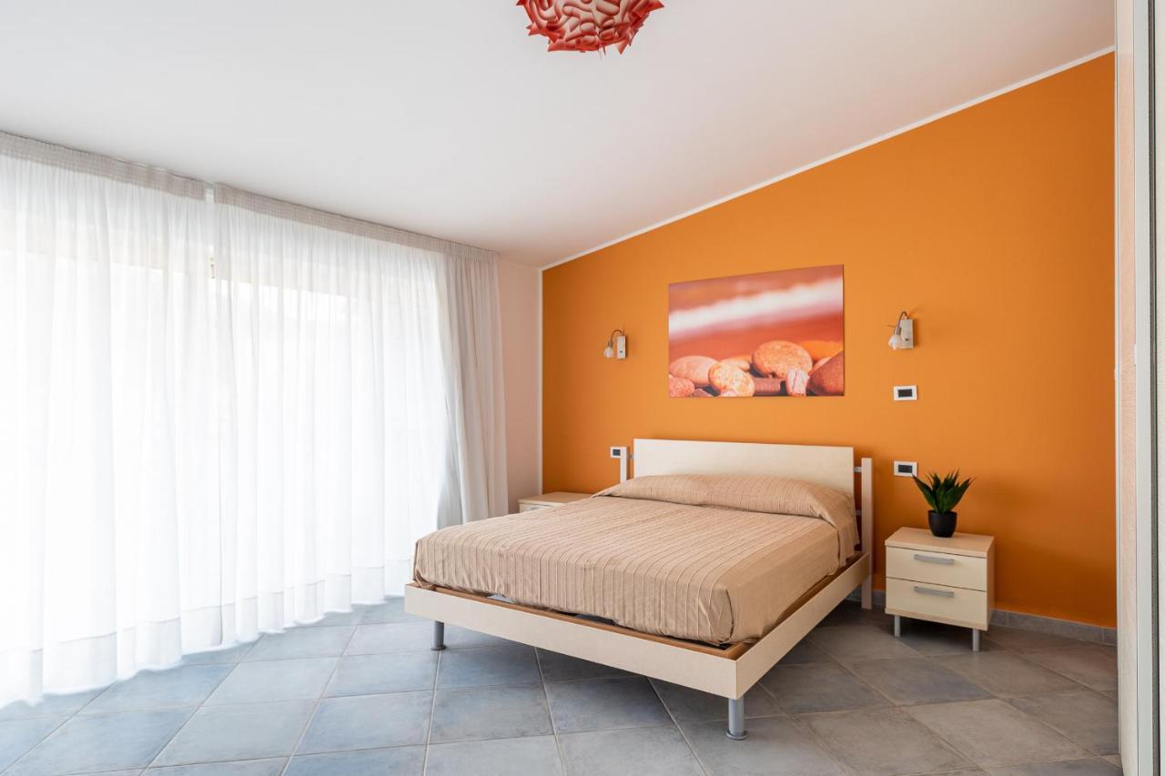 Terraces D'Orlando - Family Apartments With Sea View And Pool Capo dʼOrlando Zewnętrze zdjęcie